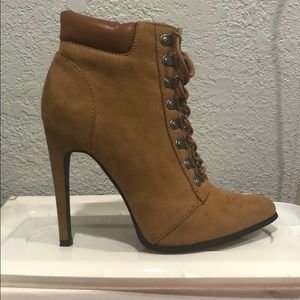Heeled Camel lace up boots